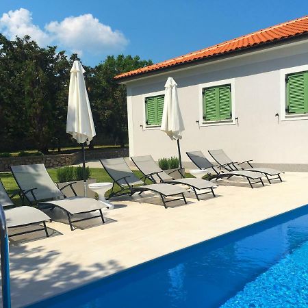 Villa Kvarner ชิโล ภายนอก รูปภาพ